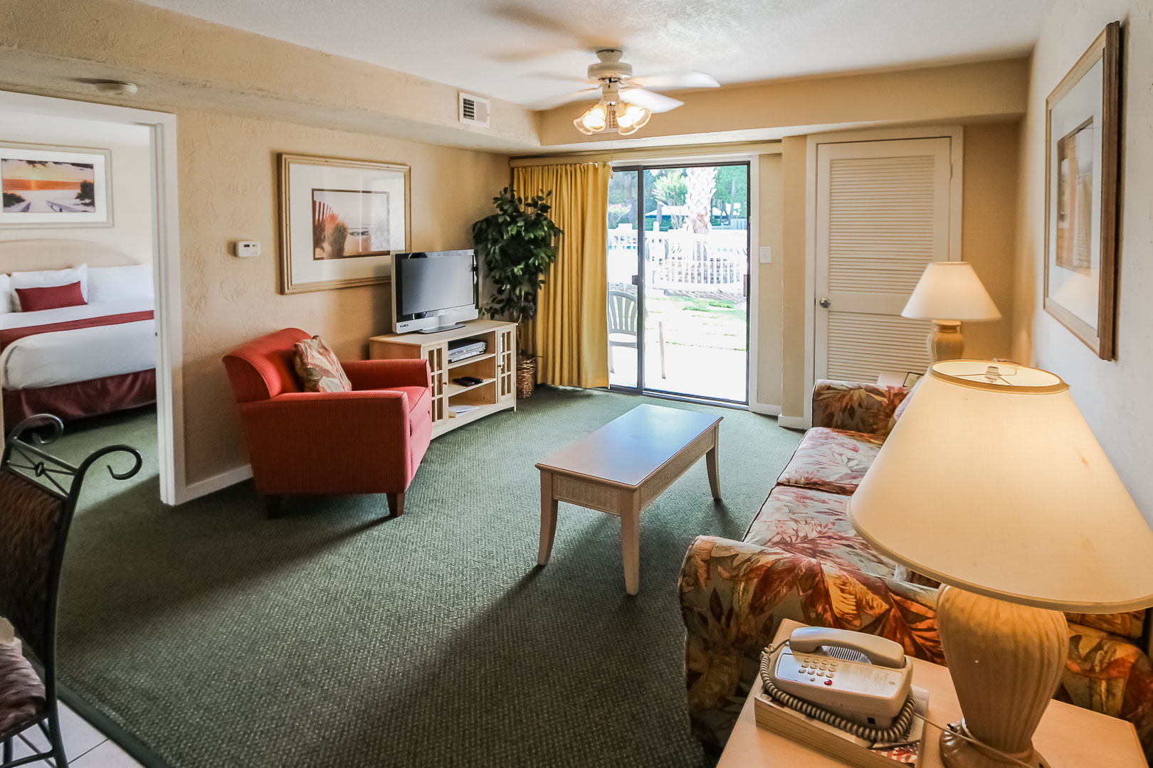 A spacious living room area at VRI's Players Club Resort in Hilton Head Island, South Carolina.